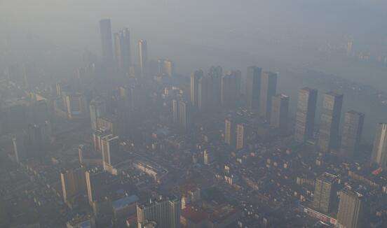 雲联：雾霾围城，请告别环保基本靠风